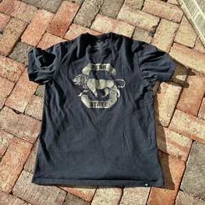 Vintage style Penn State Tee